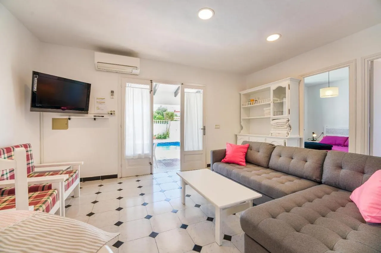Villas Vanessa & Ruth Cala En Porter  0*, Cala En Porter (Menorca)