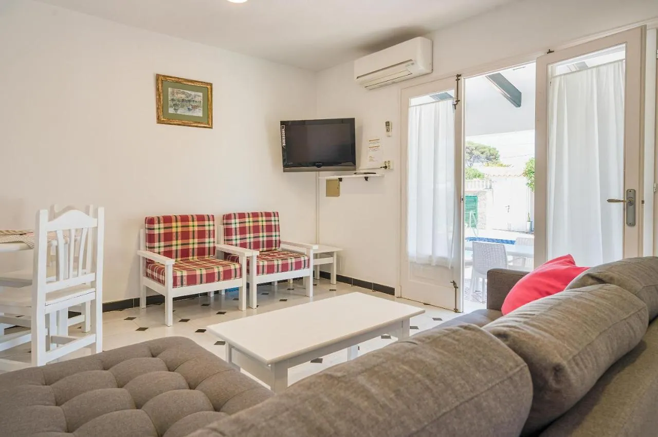 Villas Vanessa & Ruth Cala En Porter  0*, Cala En Porter (Menorca) Spain